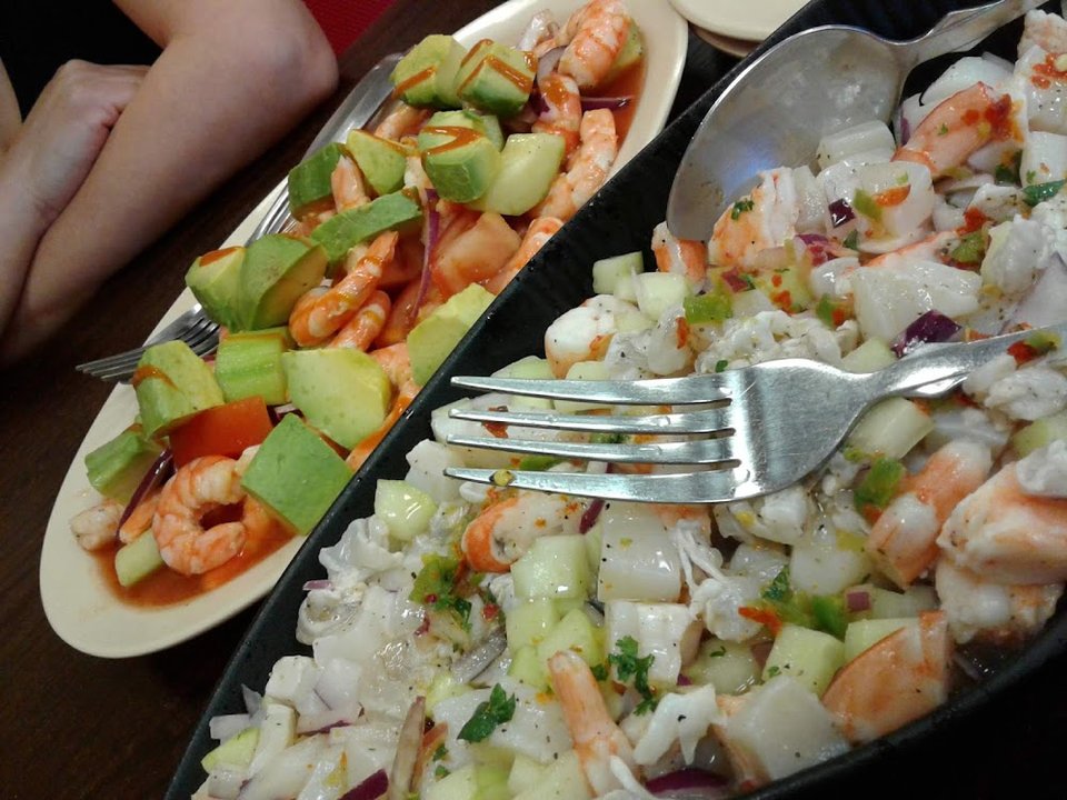 Ceviche De Camaron Y Botana De Camaron